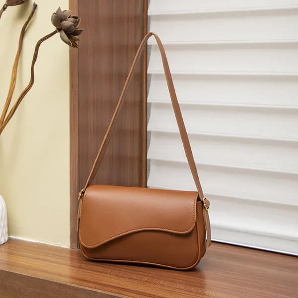 ERIS Small Square Shoulder Bag